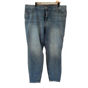 Old Navy High-Rise Rockstar Super Skinny Secret Smooth Pockets Size 22 LightWash